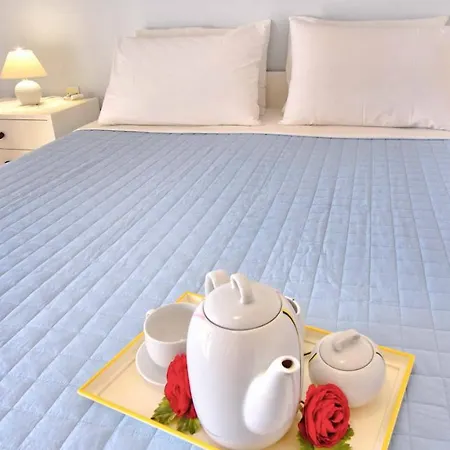 Sea View Maisonette דירה