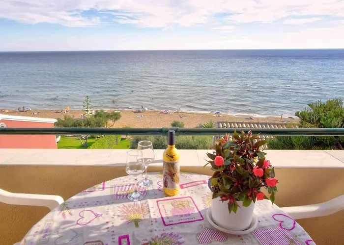 Sea View Maisonette Lägenhet
