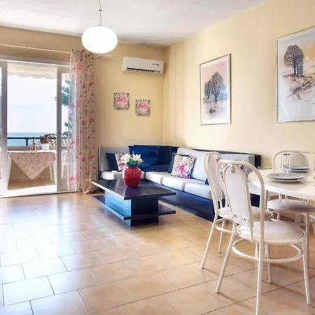 Sea View Maisonette Lejlighed *