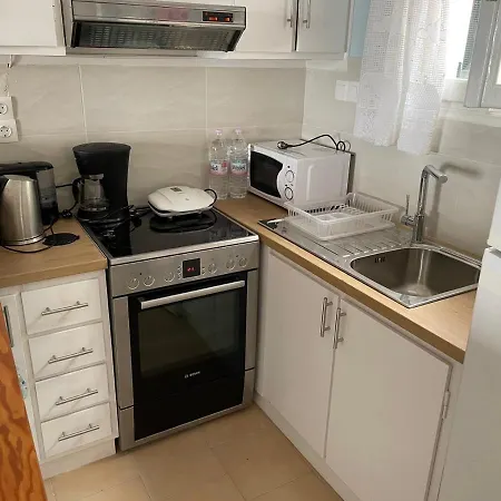 Sea View Maisonette Glifada