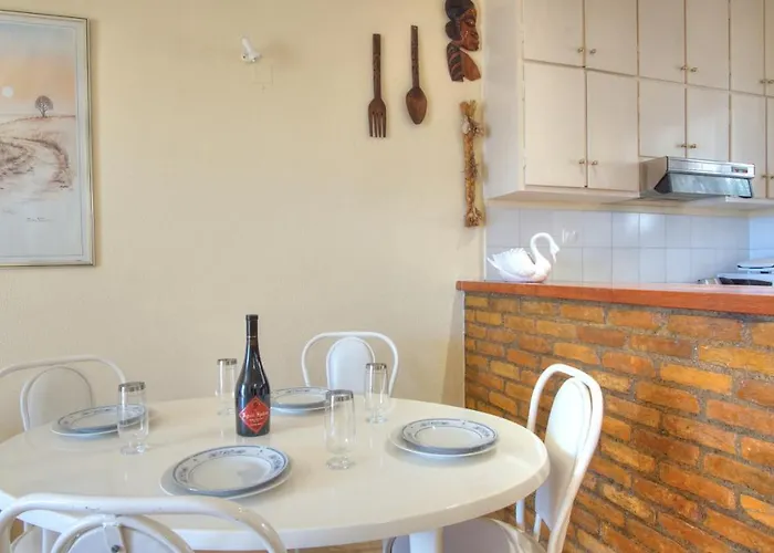 Sea View Maisonette Glifada