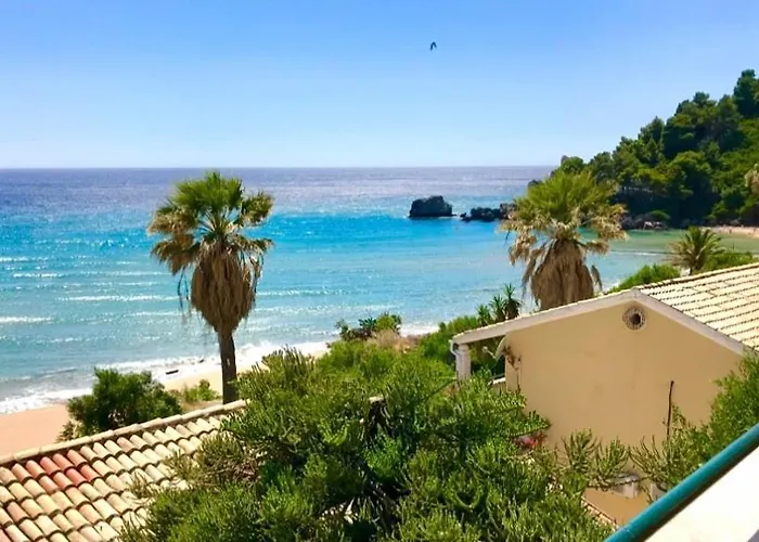 Sea View Maisonette * Glifada